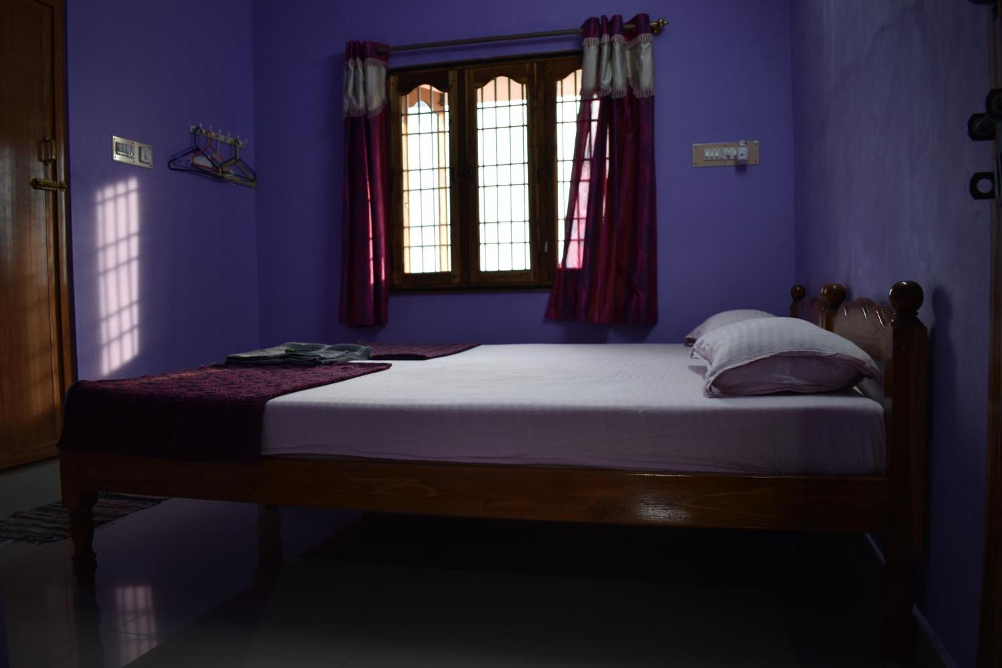 Rainbow Guest House Tiruvannāmalai Exterior foto