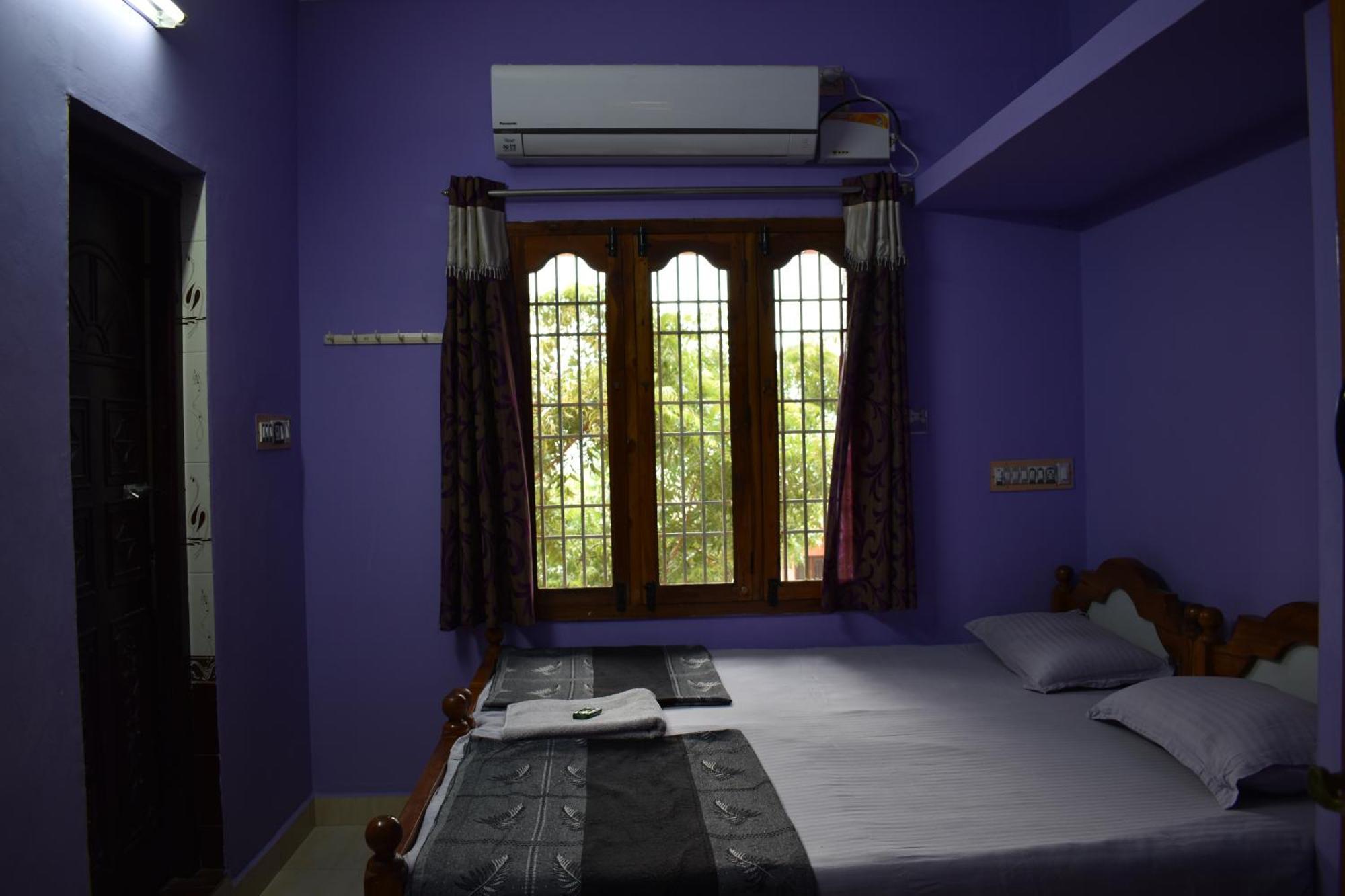 Rainbow Guest House Tiruvannāmalai Exterior foto