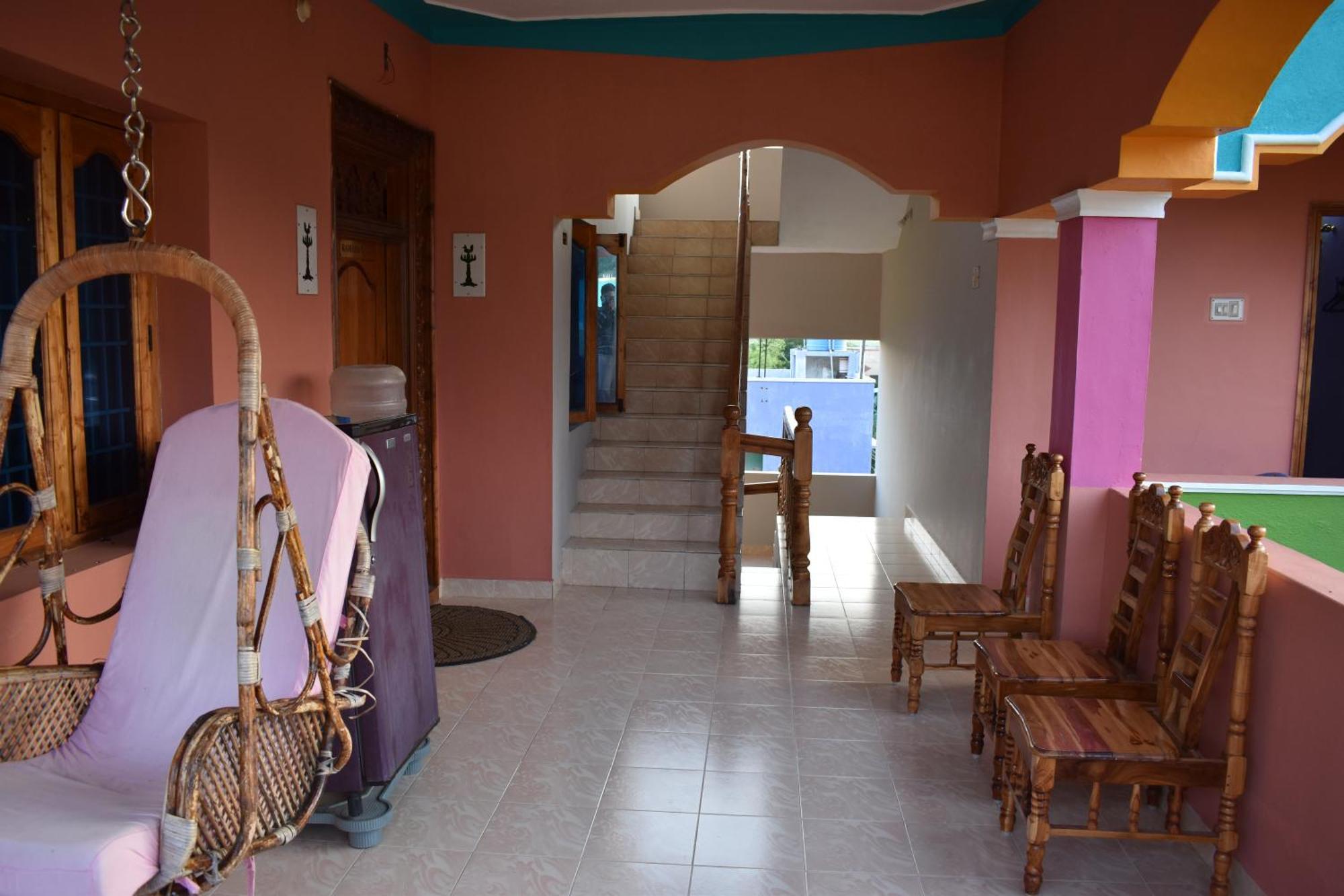 Rainbow Guest House Tiruvannāmalai Exterior foto