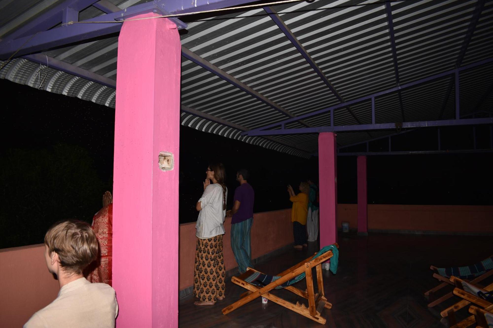 Rainbow Guest House Tiruvannāmalai Exterior foto