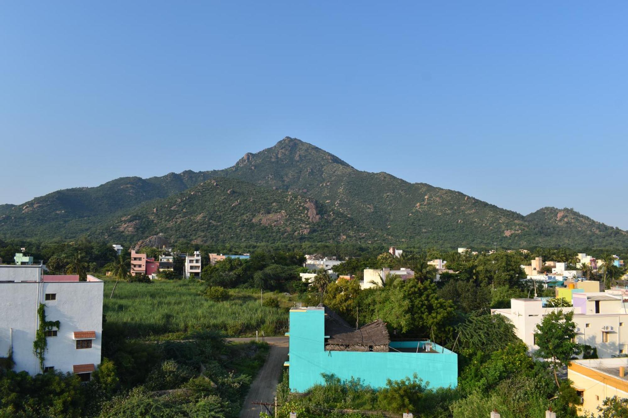 Rainbow Guest House Tiruvannāmalai Exterior foto