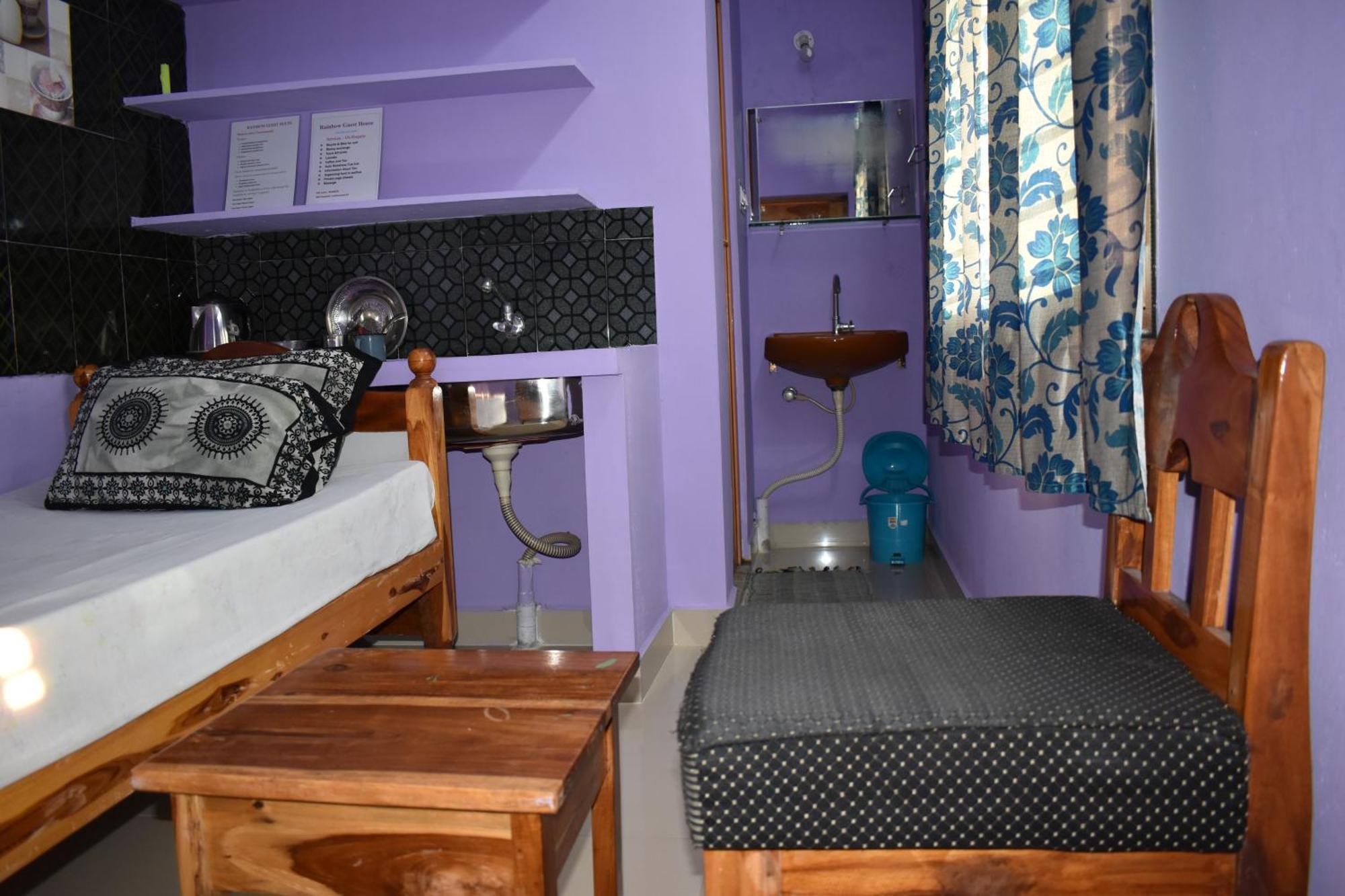 Rainbow Guest House Tiruvannāmalai Exterior foto